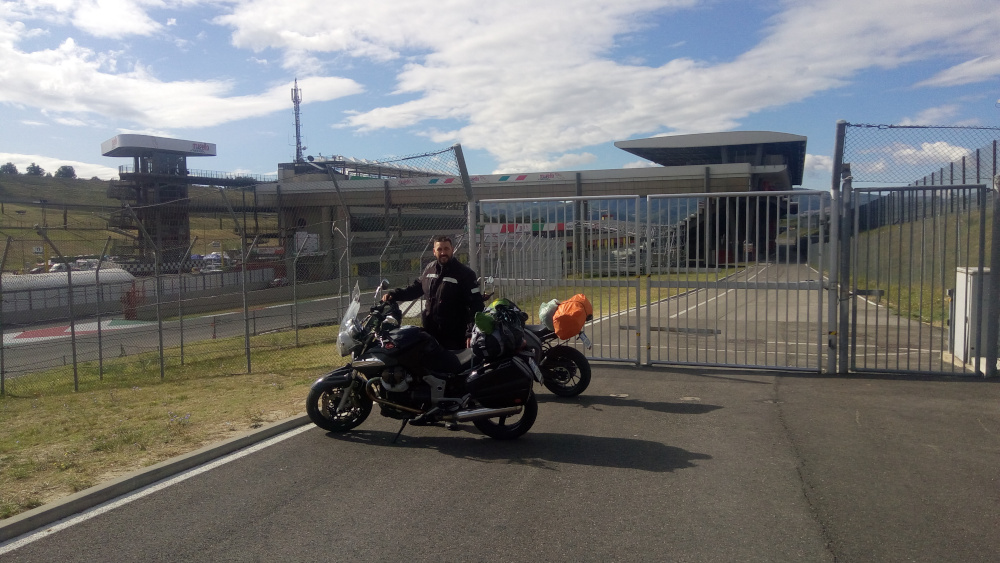 Guzzi Breva 1100 al Mugello